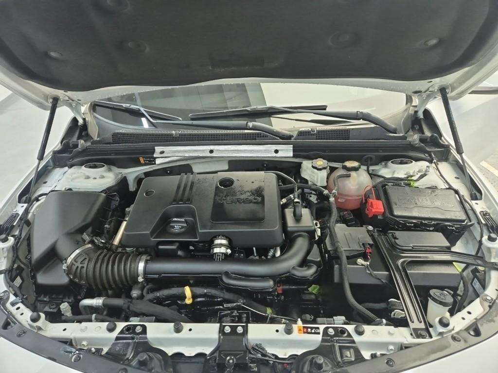 Chevrolet Malibu - Vista 6