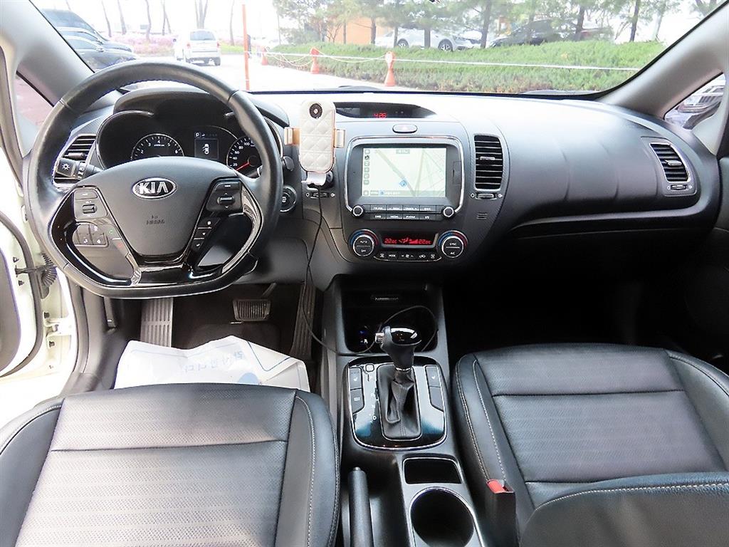 KIA K3 - Vista 7