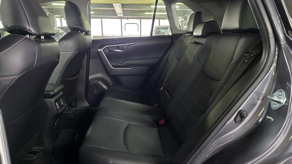 Toyota RAV4 - Vista 6