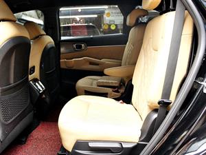 KIA Sorento - Vista 12