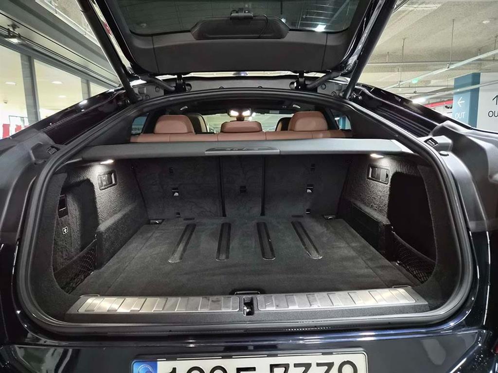 BMW X6 2021 Negro - Importación desde Corea - HF Imports Iquique - Foto 18