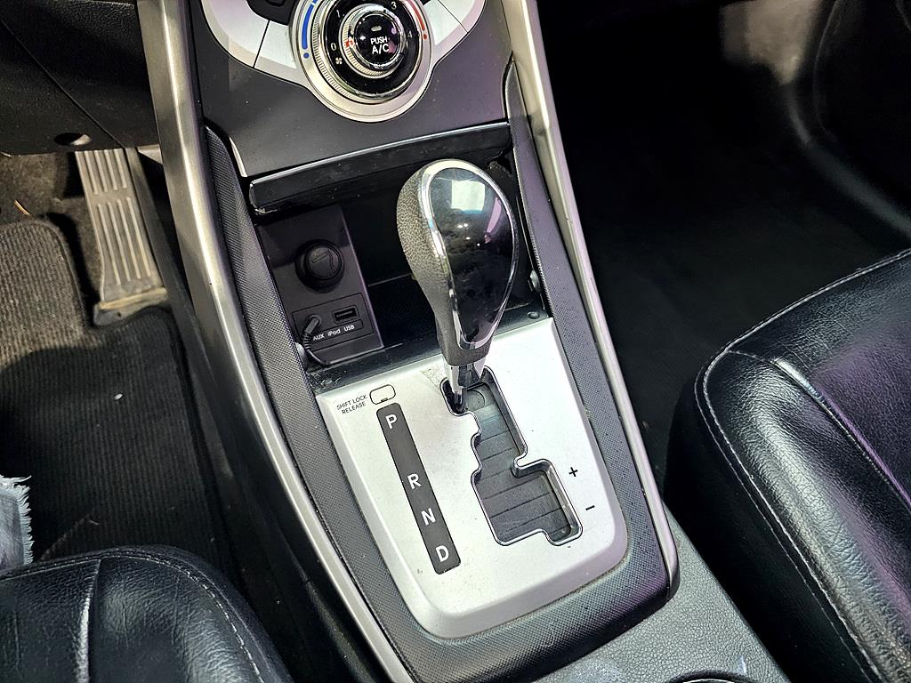 HYUNDAI Avante 2012 Blanco - Importación desde Corea - HF Imports Iquique - Foto 14