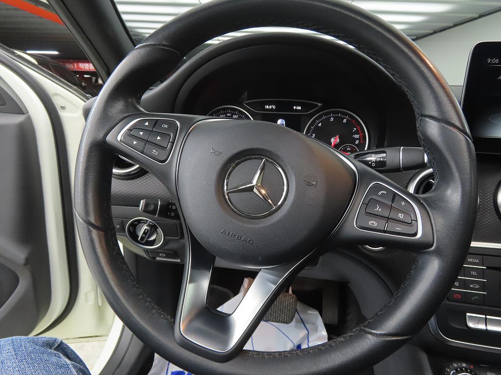 Mercedes Benz A Class - Vista 8