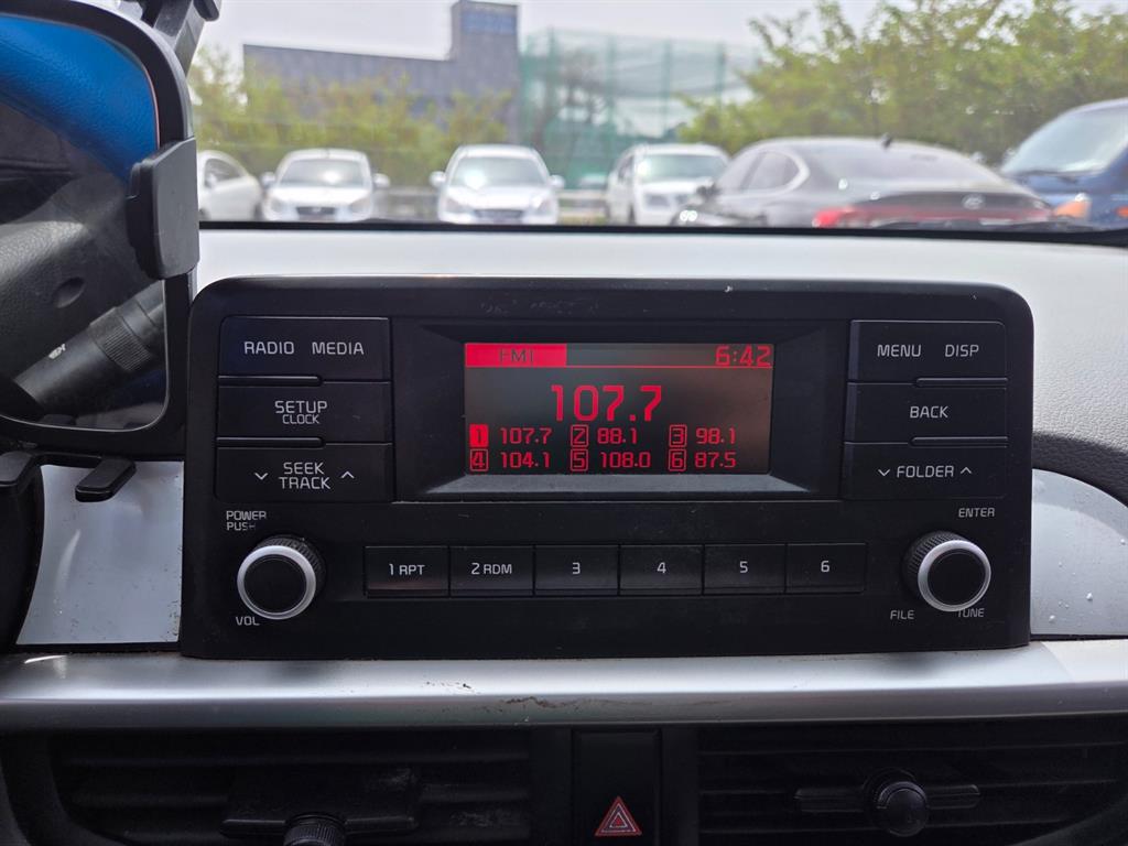 KIA Morning - Vista 9