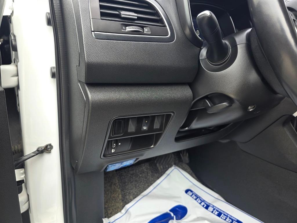 SAMSUNG QM6 2020 Blanco - Importación desde Corea - HF Imports Iquique - Foto 13