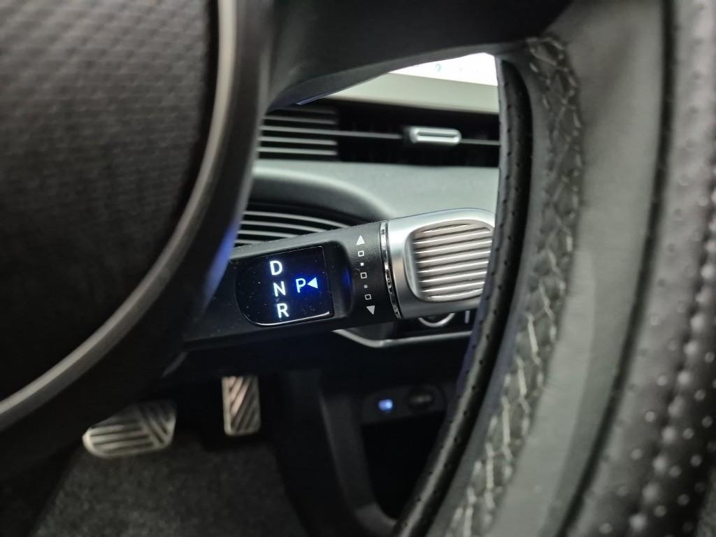 HYUNDAI Ioniq 5 - Vista 8