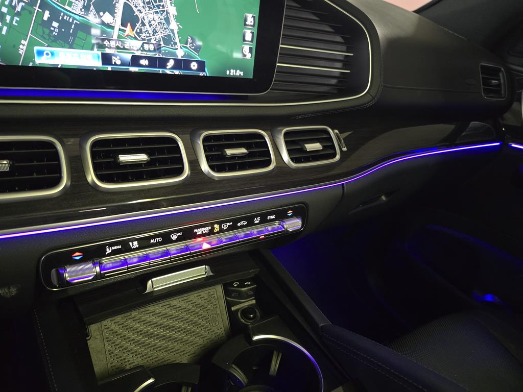 Mercedes Benz GLE Class - Vista 8