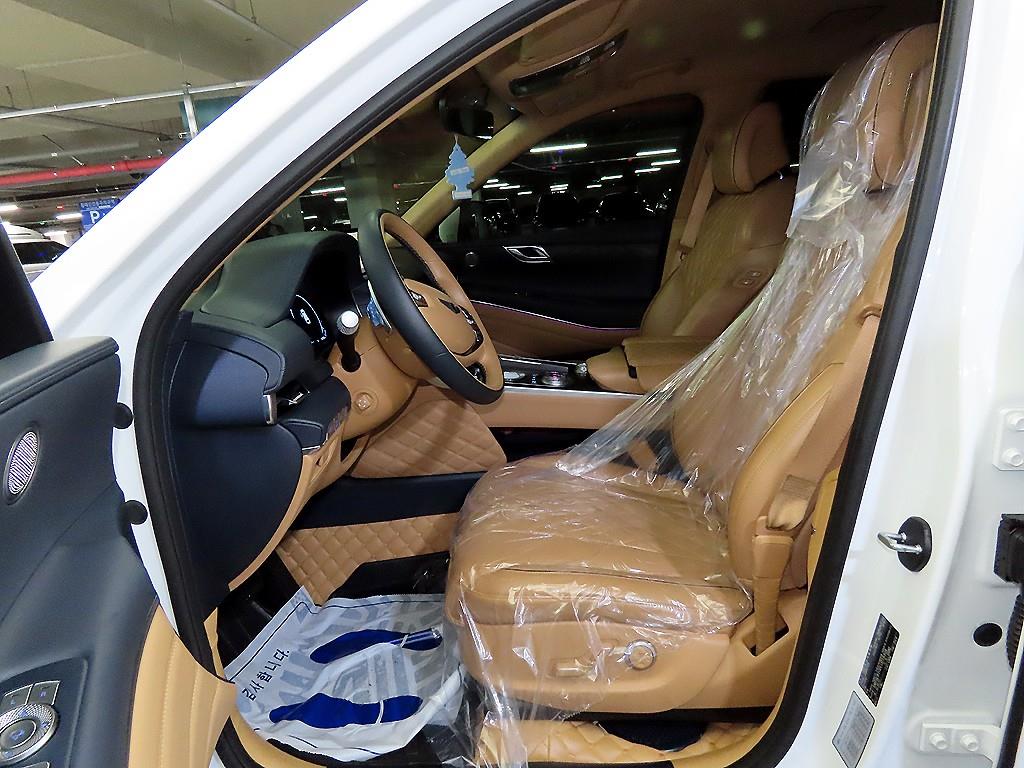 Genesis GV80 - Vista 6