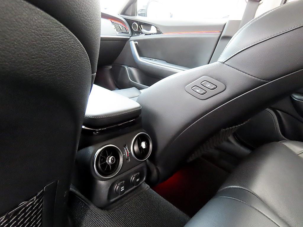 KIA Stinger 2018 Blanco - Importación desde Corea - HF Imports Iquique - Foto 16