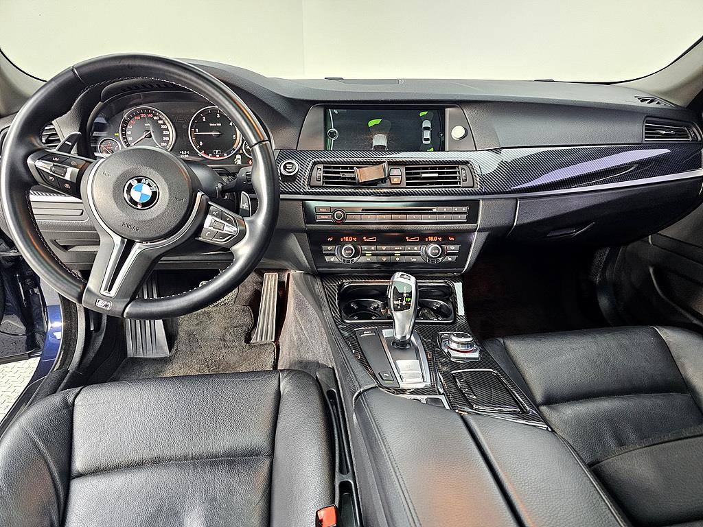 BMW 5 Series - Vista 5