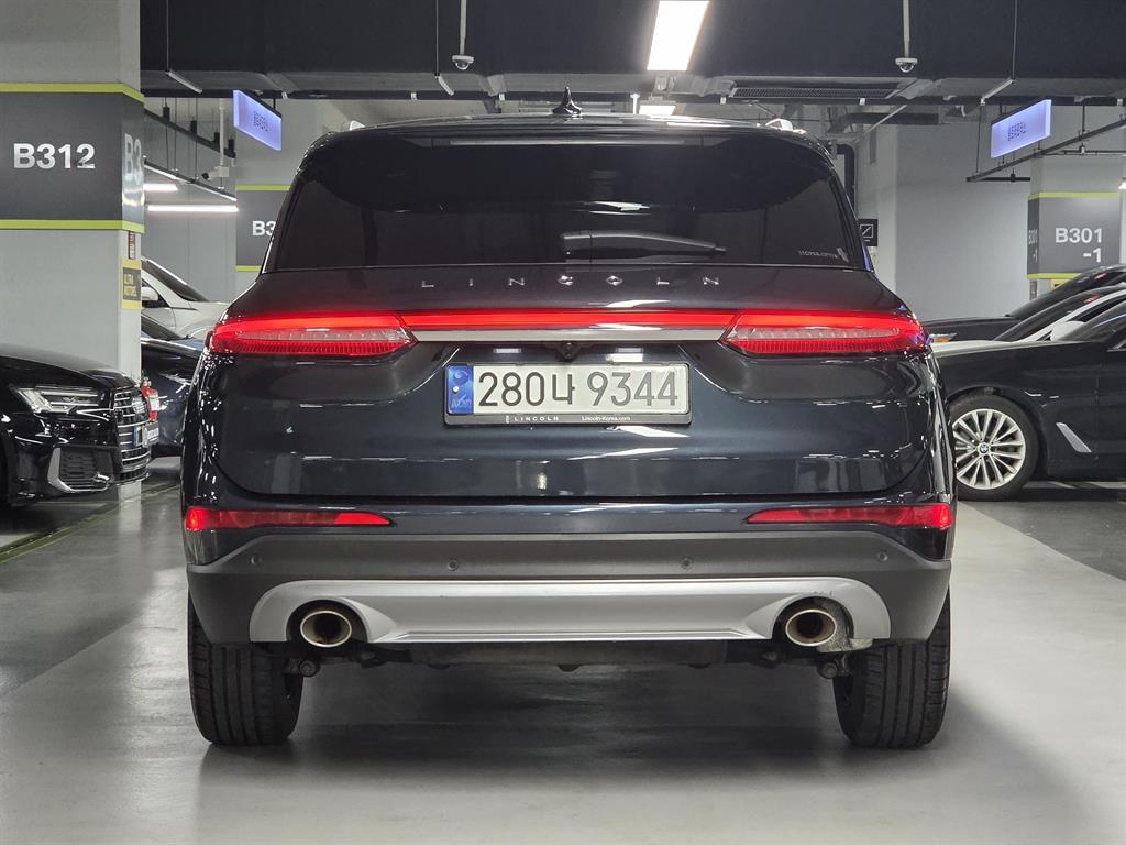 Lincoln Corsair - Vista 5