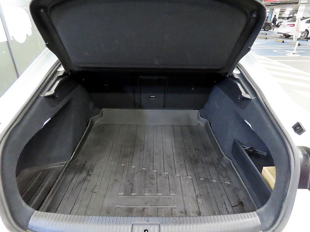 Volkswagen Arteon 2023 Blanco - Importación desde Corea - HF Imports Iquique - Foto 17