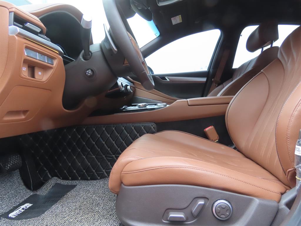 Genesis G80 2024 Blanco - Importación desde Corea - HF Imports Iquique - Foto 11
