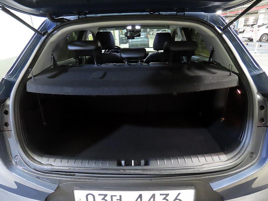 KIA Stonic 2018 Azul - Importación desde Corea - HF Imports Iquique - Foto 18