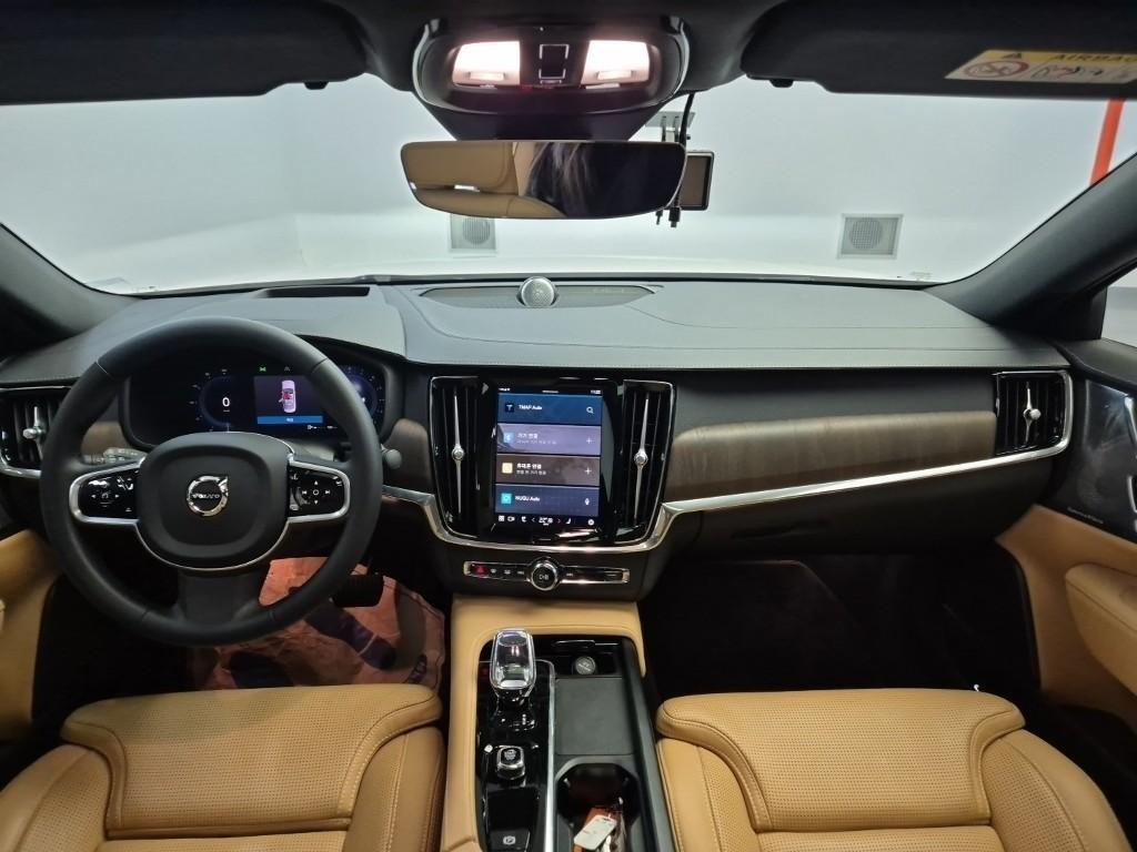 Volvo S90 - Vista 8
