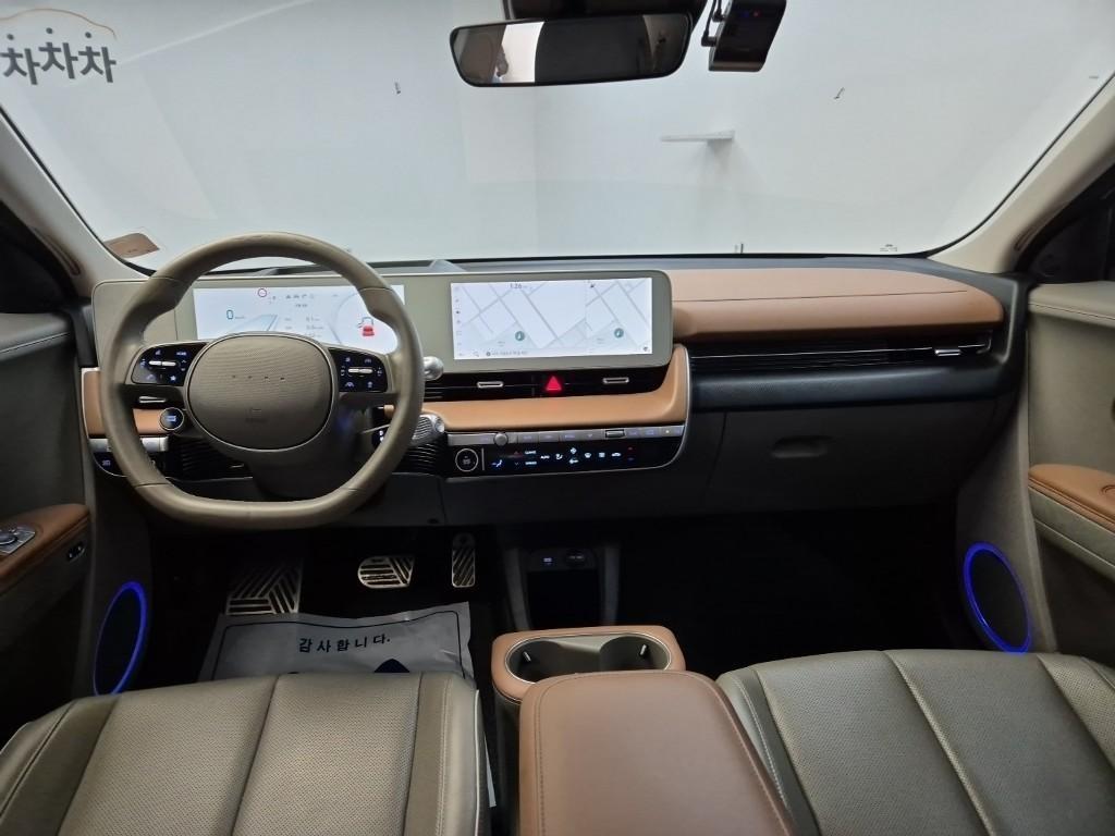 HYUNDAI Ioniq 5 - Vista 7