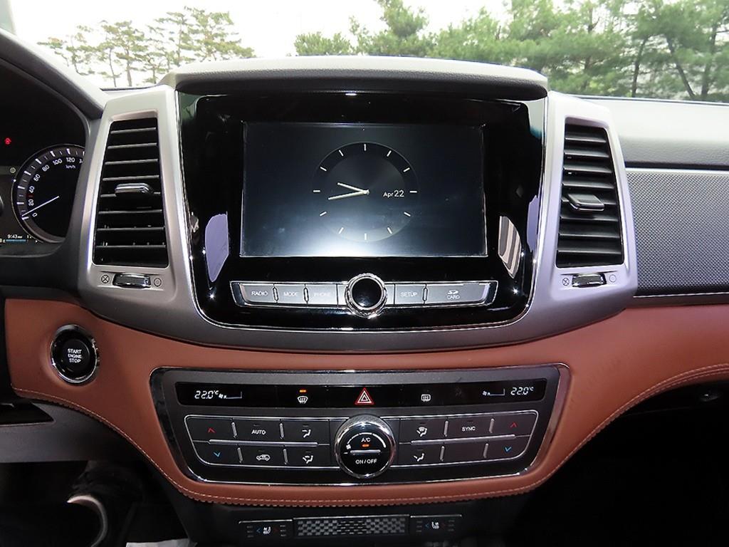 Ssangyong Rexton 2019 Gris - Importación desde Corea - HF Imports Iquique - Foto 14