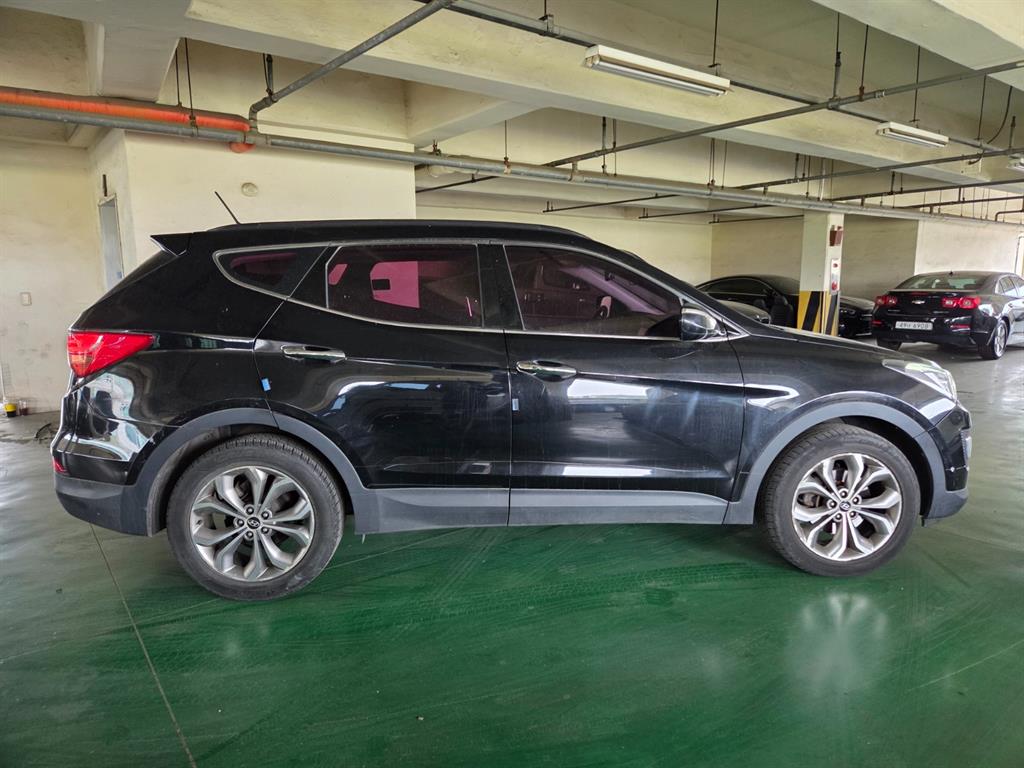 HYUNDAI Santa Fe - Vista 5