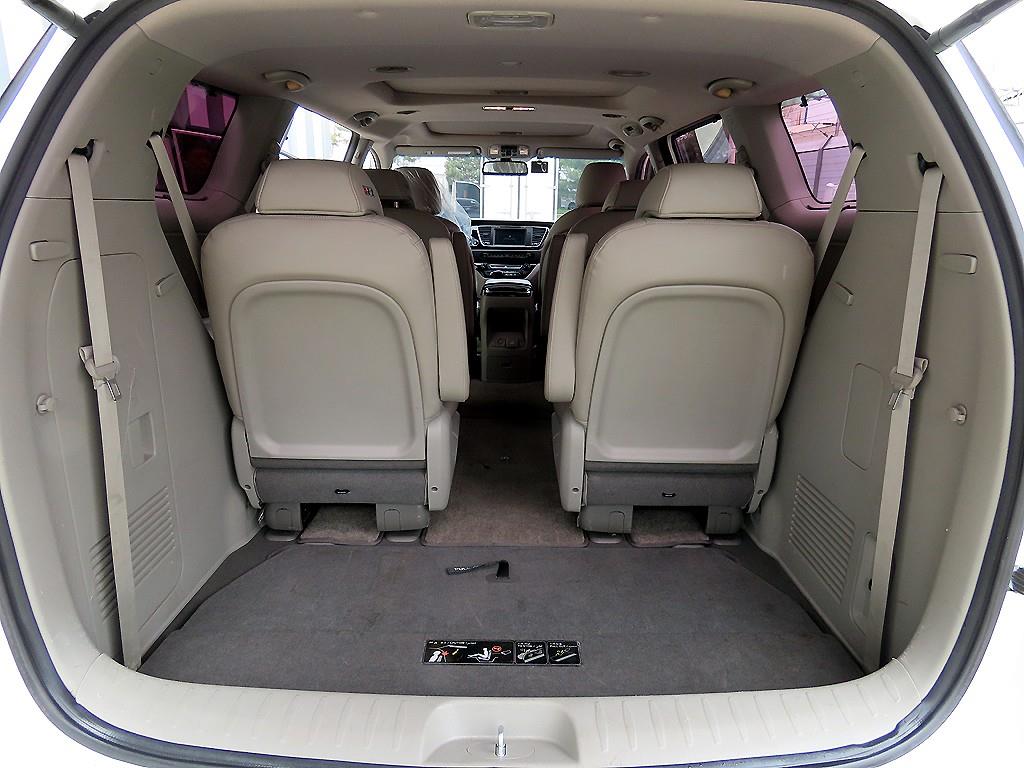 KIA Carnival 2016 - Importación desde Corea - HF Imports Iquique - Foto 17