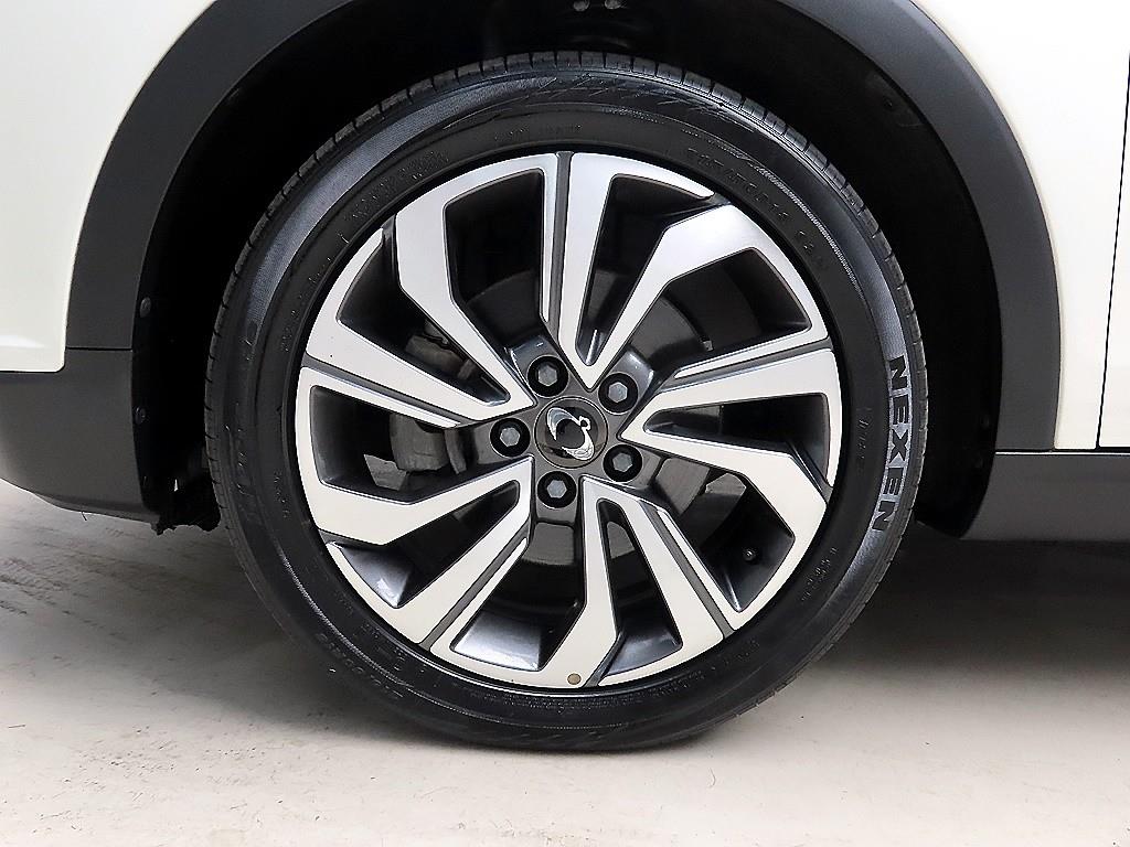 Ssangyong Tivoli 2020 Blanco - Importación desde Corea - HF Imports Iquique - Foto 19