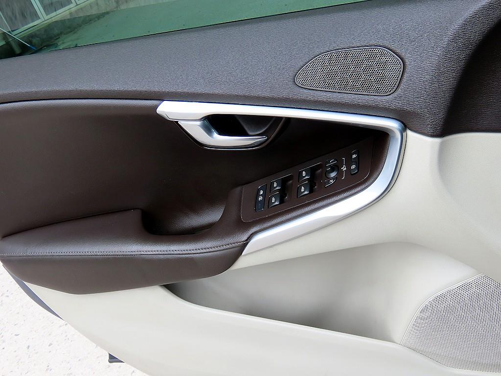 Volvo V40 - Vista 11