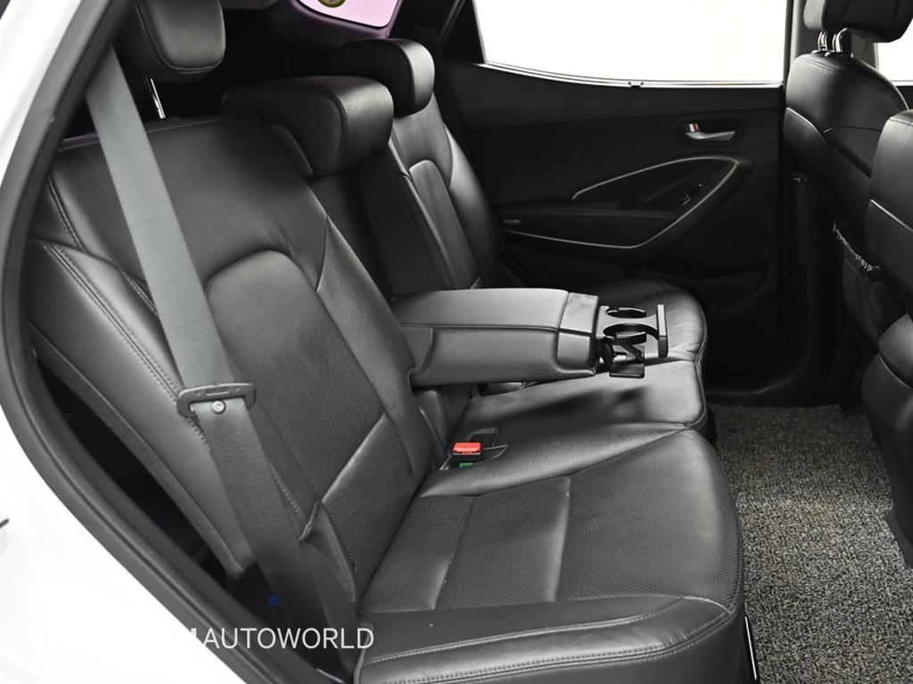 HYUNDAI Santa Fe - Vista 12