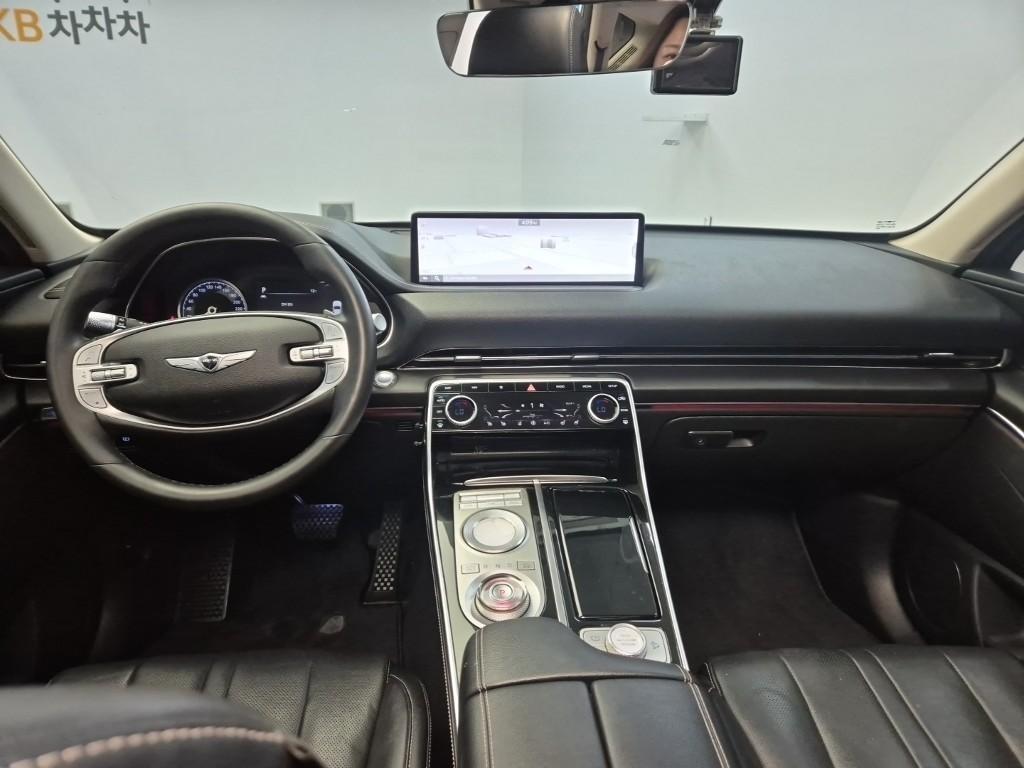 Genesis GV80 - Vista 7