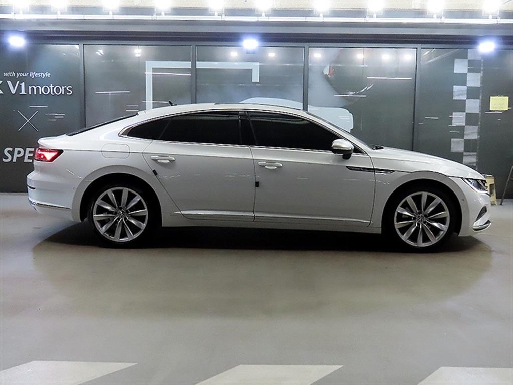 Volkswagen Arteon - Vista 3