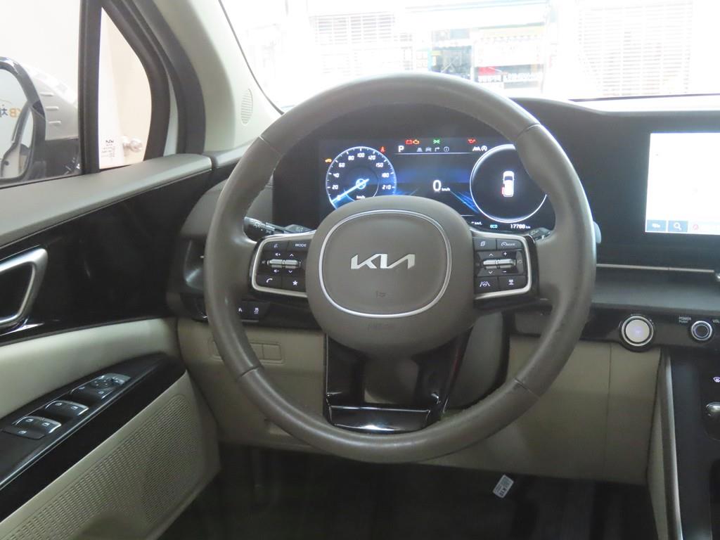 KIA Carnival 2023 - Importación desde Corea - HF Imports Iquique - Foto 18