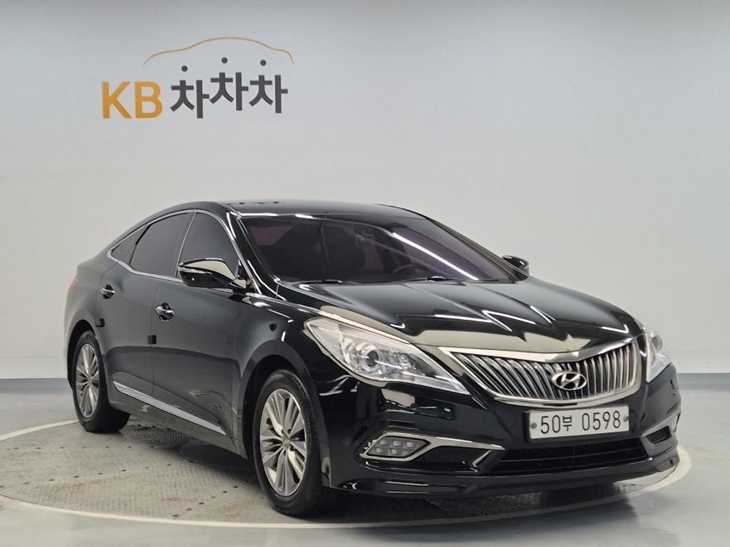 HYUNDAI Grandeur - Vista 2