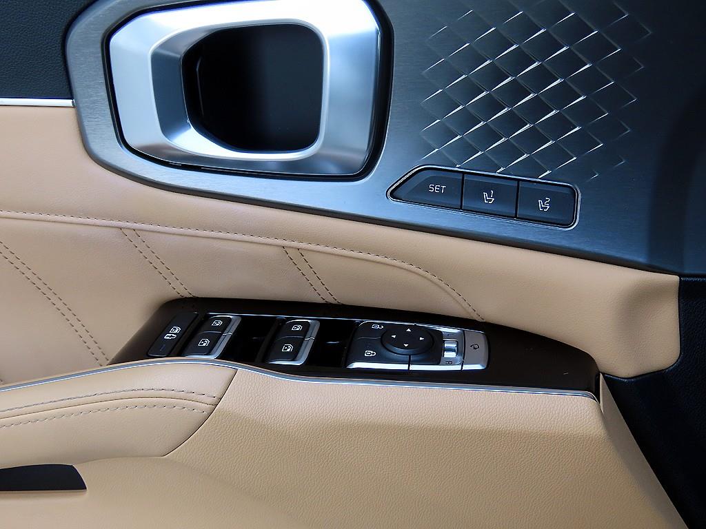 KIA Sorento - Vista 11