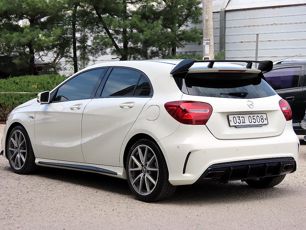 Mercedes Benz A Class - Vista 3