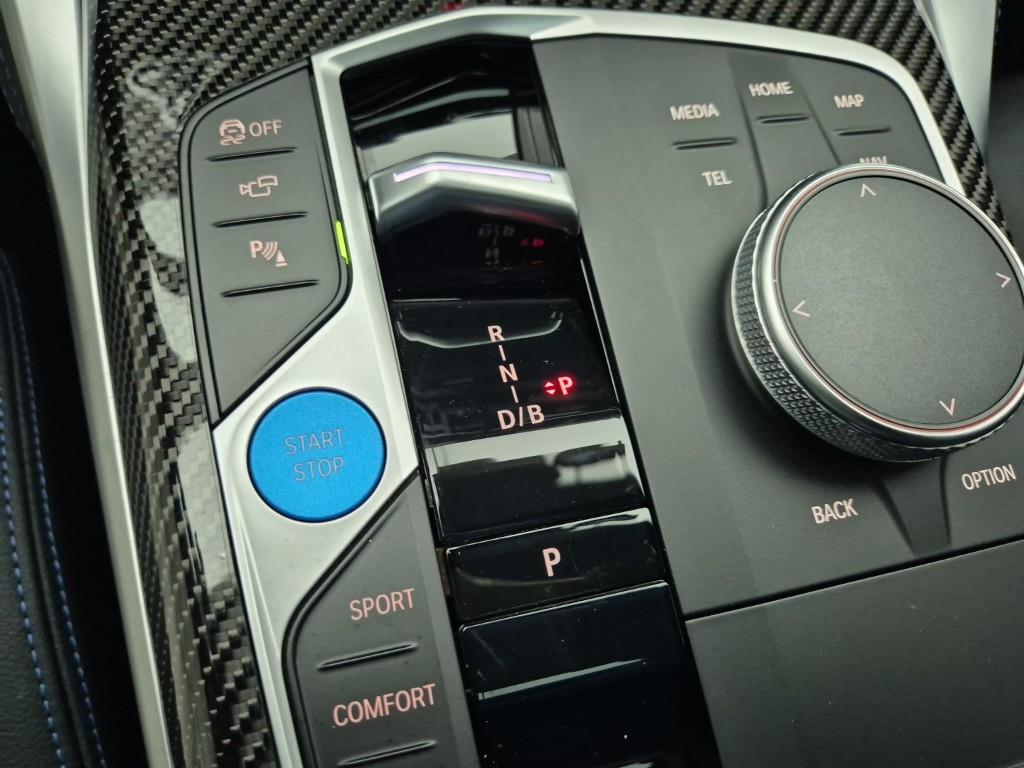 BMW i4 - Vista 8