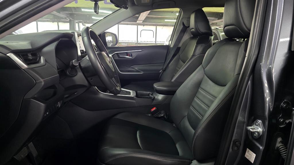 Toyota RAV4 - Vista 5