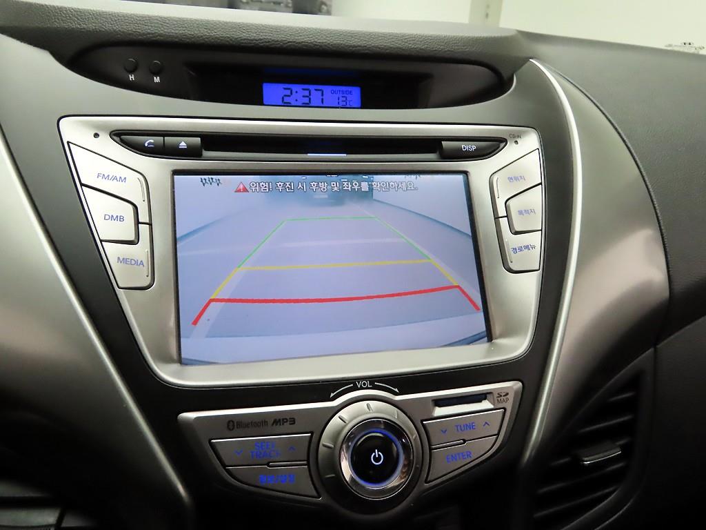 HYUNDAI Avante 2014 Blanco - Importación desde Corea - HF Imports Iquique - Foto 15