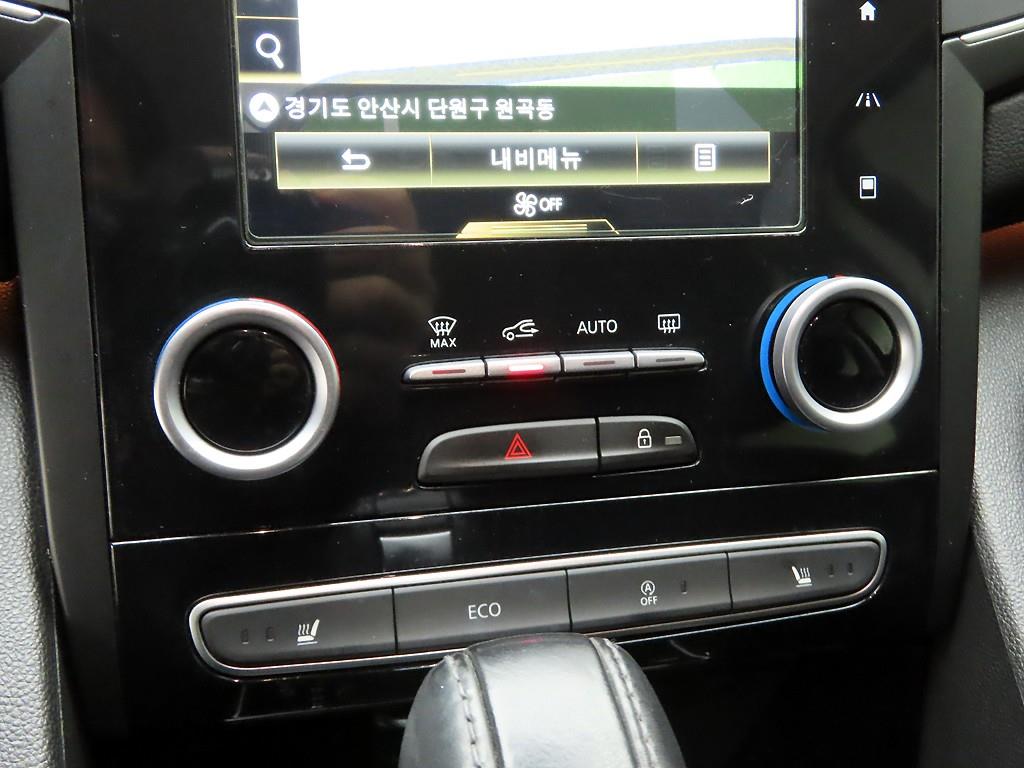 SAMSUNG SM6 - Vista 9