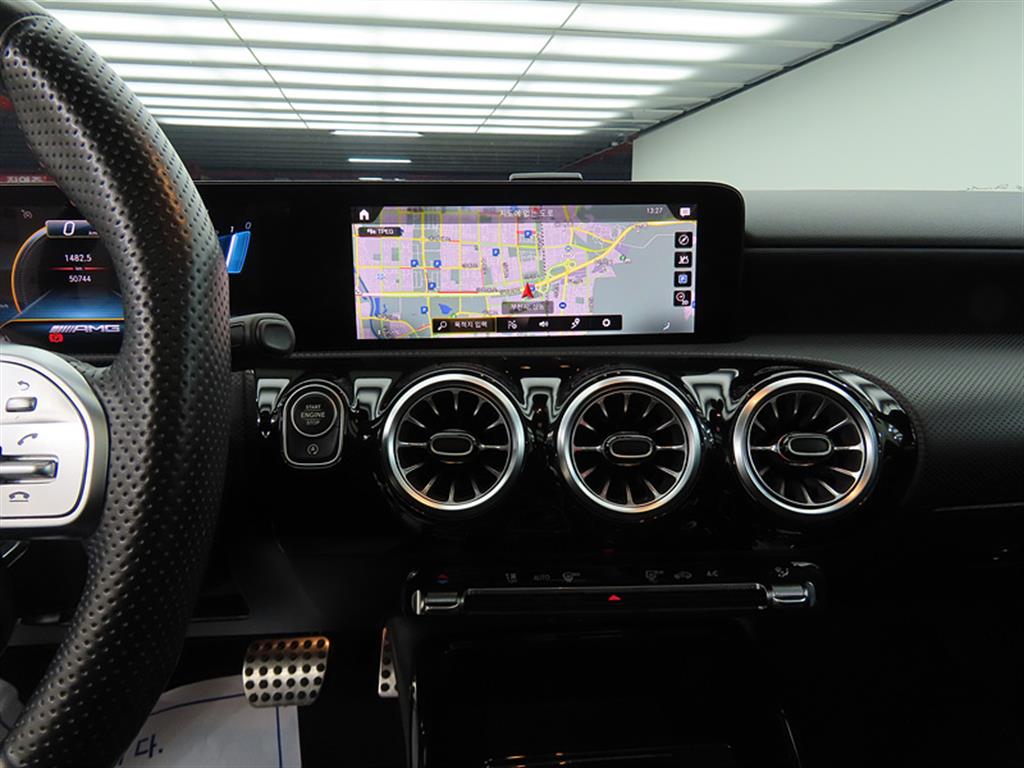 Mercedes Benz A Class - Vista 12