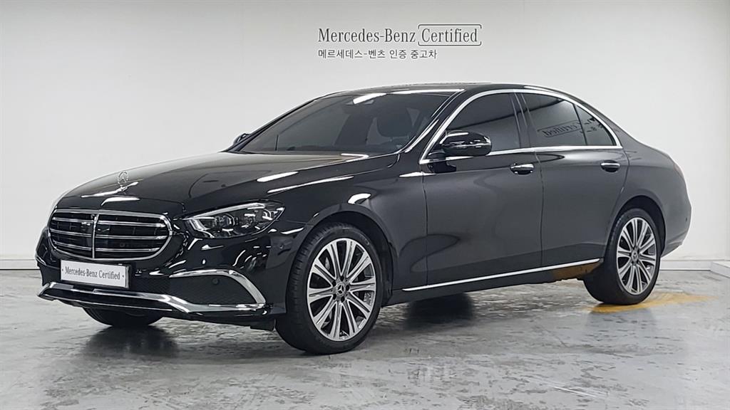 Mercedes Benz E class 2023 Negro - Importación desde Corea - HF Imports Iquique - Foto 1
