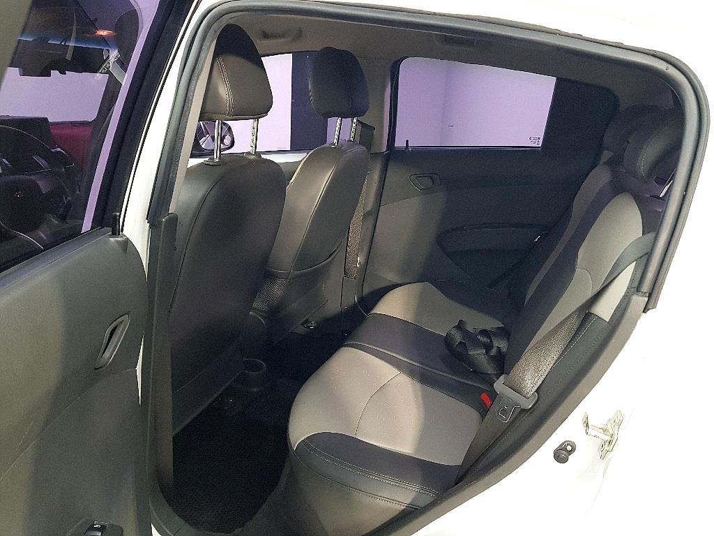 Chevrolet Spark - Vista 9