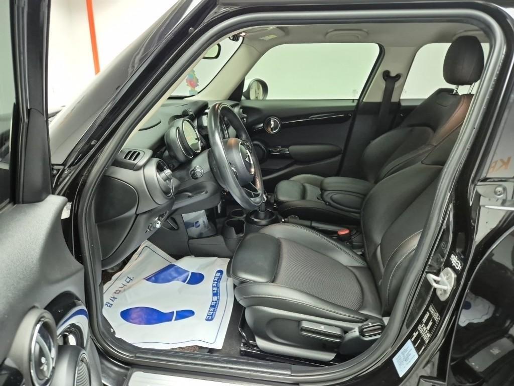 Mini Cooper 2018 Negro - Importación desde Corea - HF Imports Iquique - Foto 18