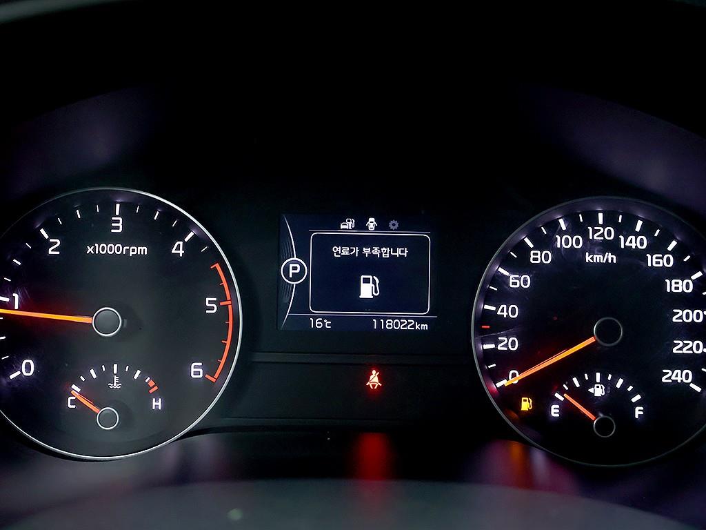KIA Sportage - Vista 11