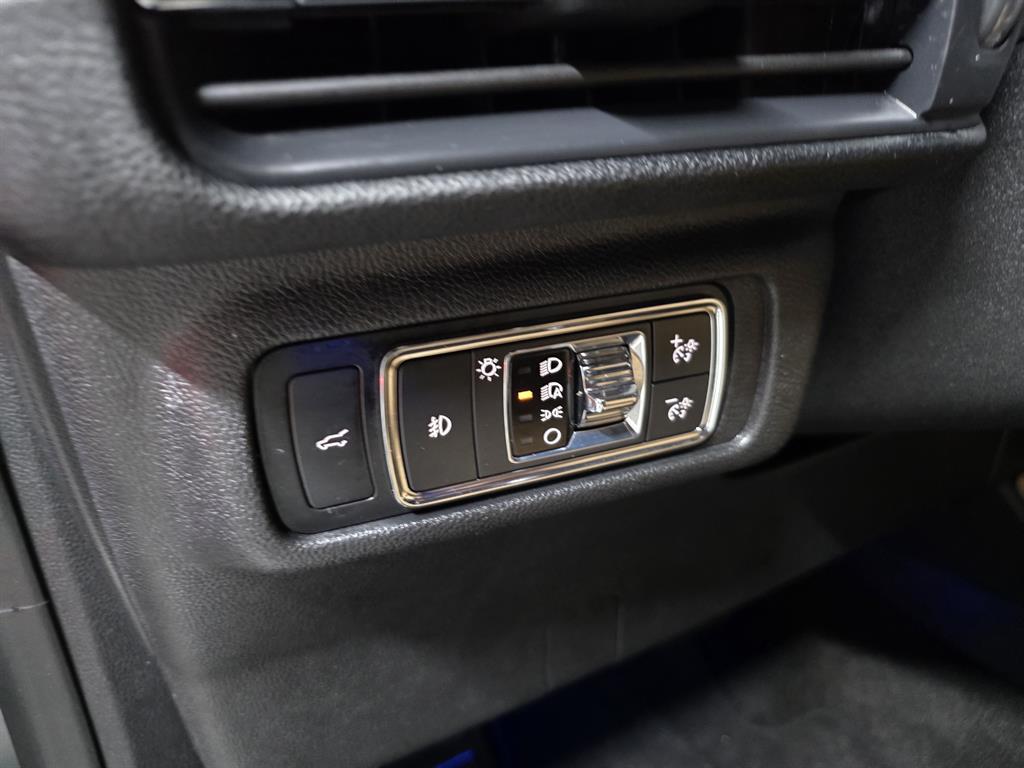 Lincoln Corsair - Vista 12