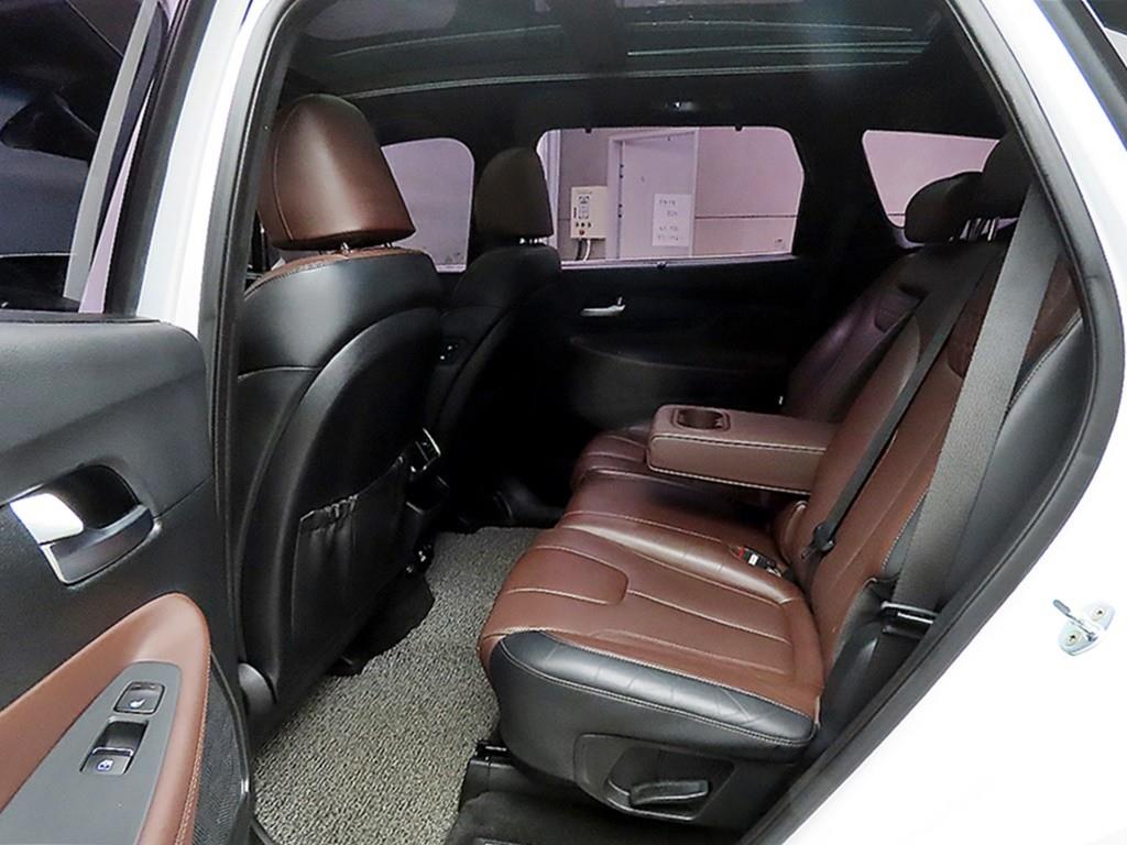 HYUNDAI Santa Fe - Vista 6