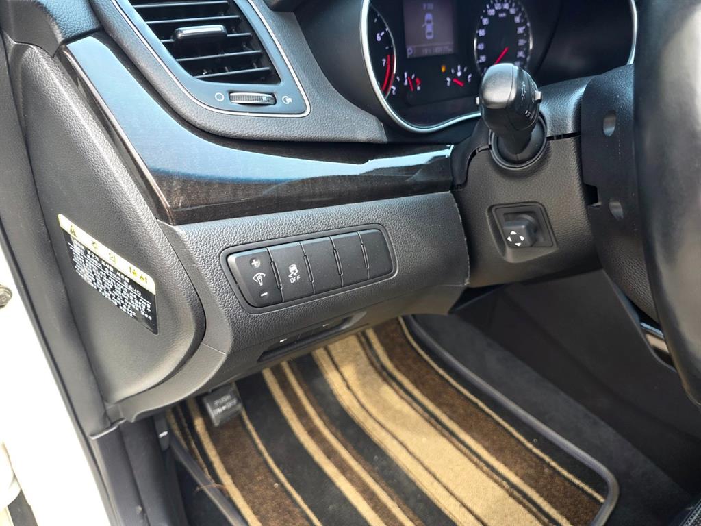 KIA K7 - Vista 12