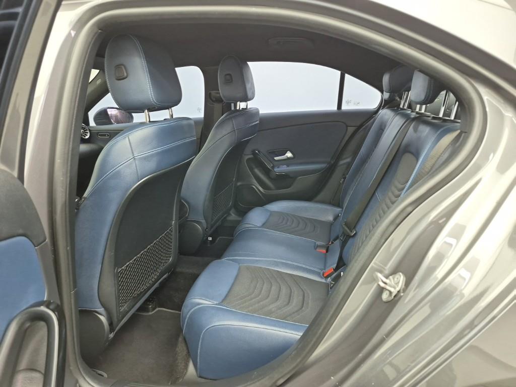 Mercedes Benz A Class - Vista 12