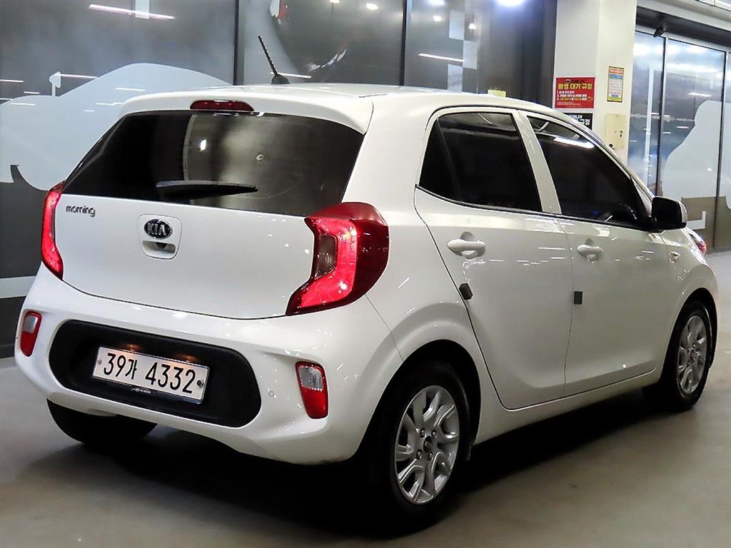KIA Morning - Vista 4