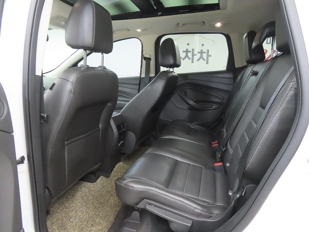 Ford Escape - Vista 6