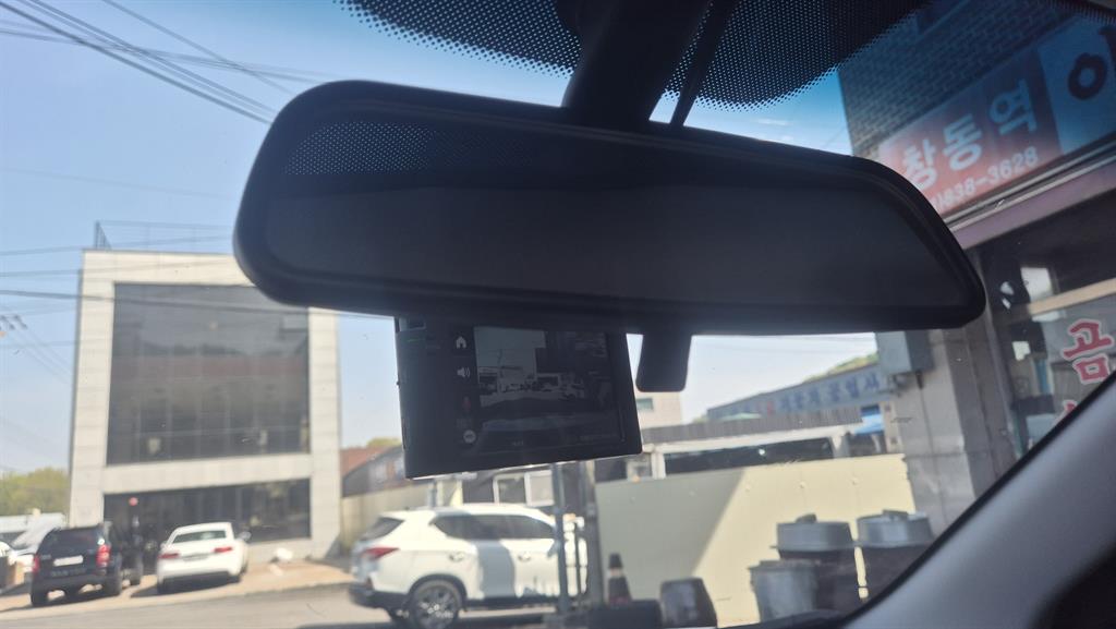 Ssangyong Tivoli 2015 Blanco - Importación desde Corea - HF Imports Iquique - Foto 19