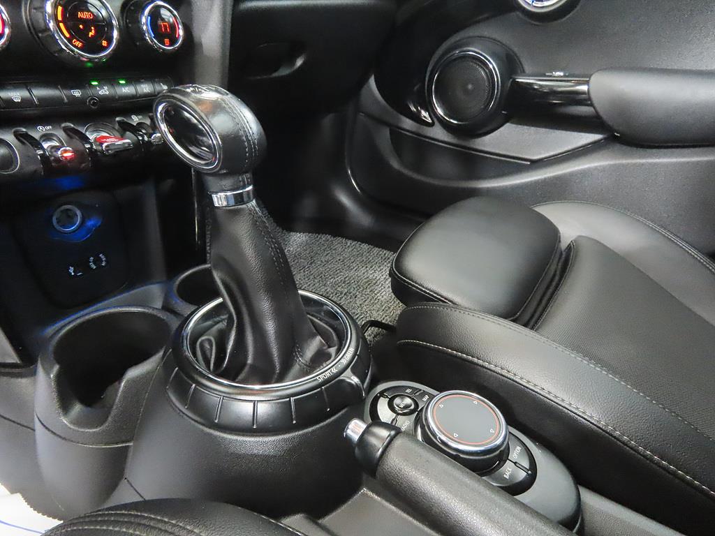Mini Cooper - Vista 11