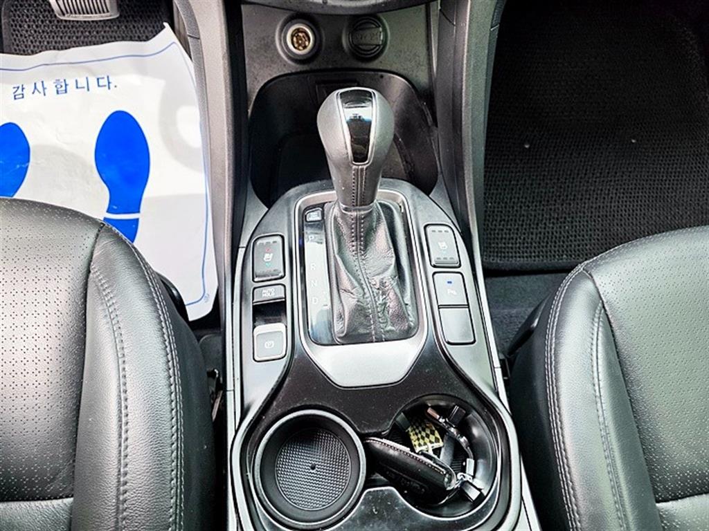 HYUNDAI Santa Fe - Vista 12